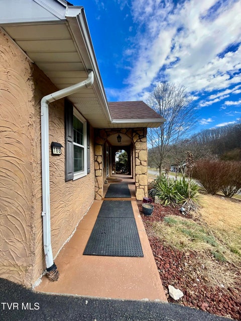 Photo #4: 188 Bryan Drive