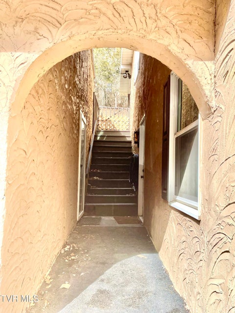 Photo #33: 188 Bryan Drive