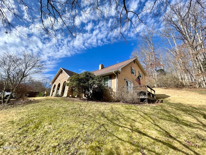 Photo #47: 188 Bryan Drive