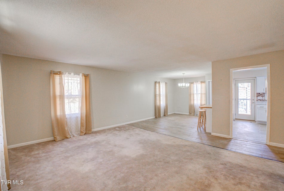 Photo #8: 1806 Dellwood Circle