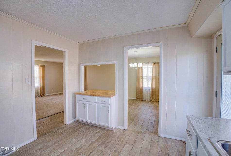 Photo #15: 1806 Dellwood Circle