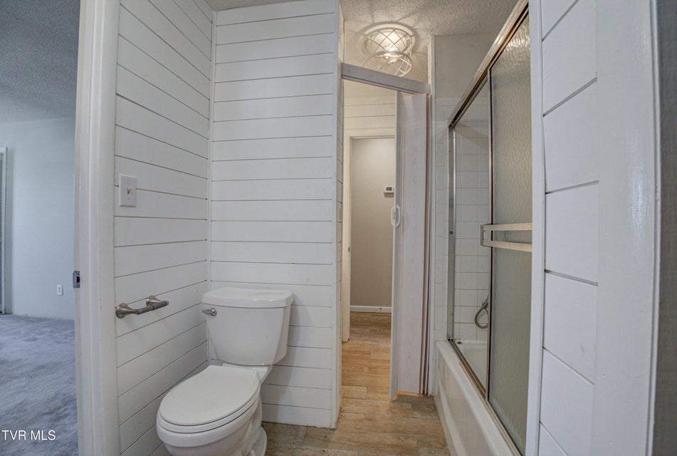 Photo #21: 1806 Dellwood Circle