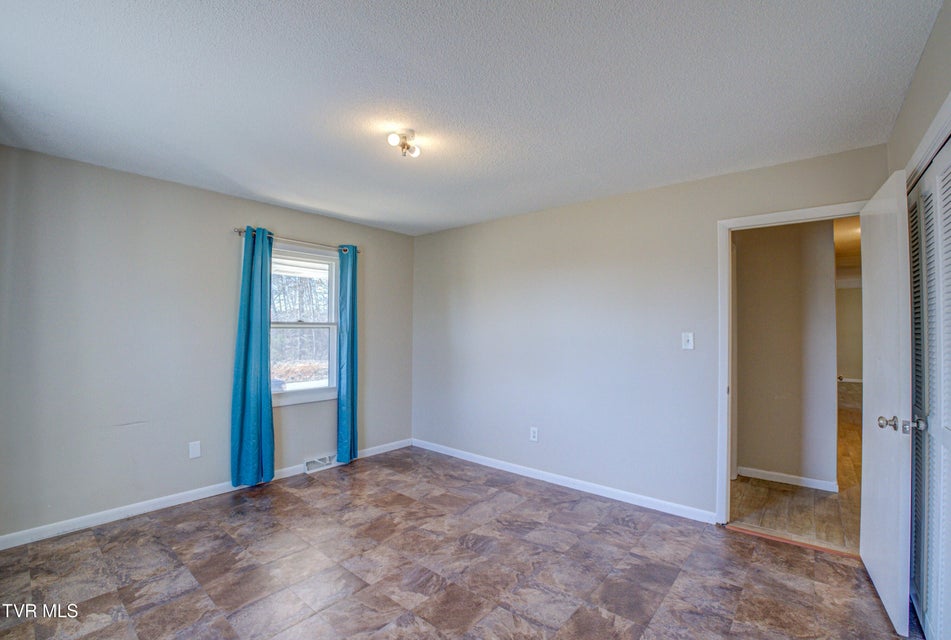 Photo #32: 1806 Dellwood Circle