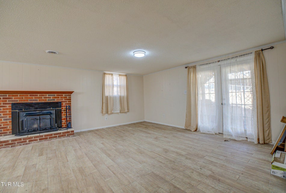 Photo #43: 1806 Dellwood Circle