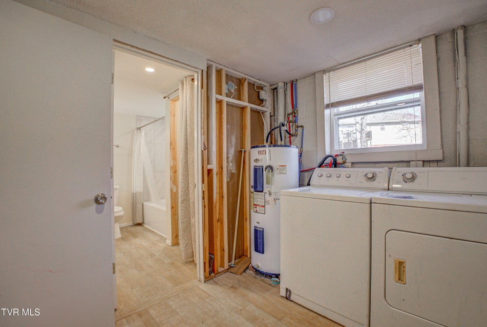 Photo #52: 1806 Dellwood Circle