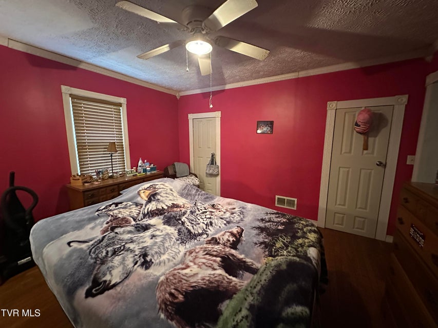 Photo #21: 229 Burnette Street