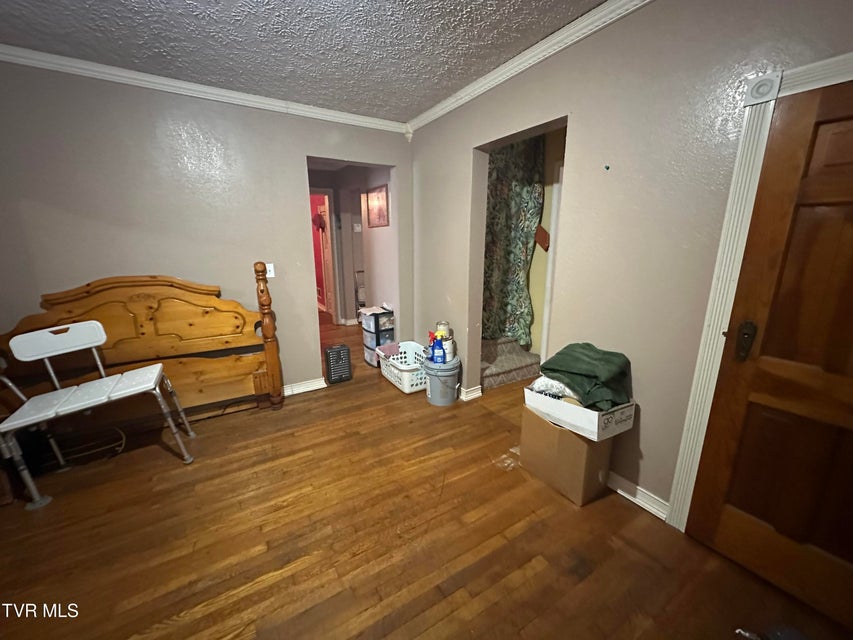 Photo #20: 229 Burnette Street