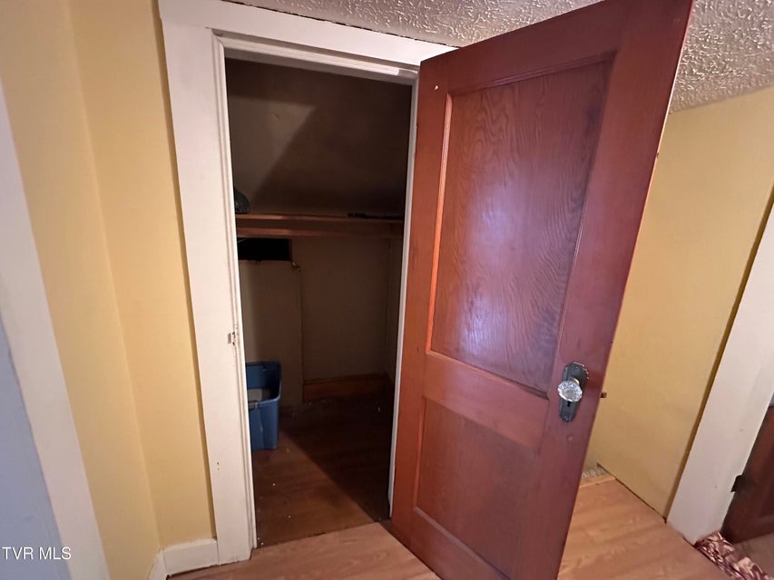 Photo #14: 229 Burnette Street