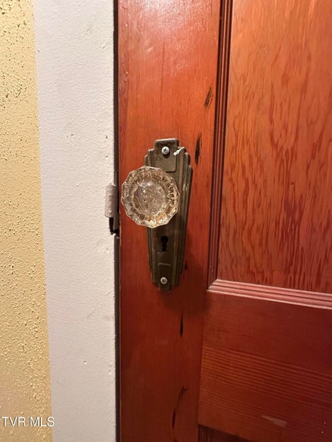 Photo #15: 229 Burnette Street