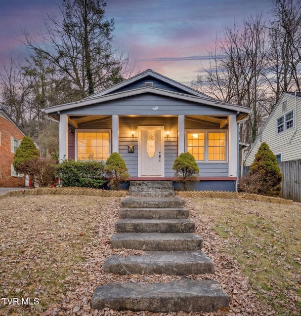 Photo #30: 433 Poplar Street