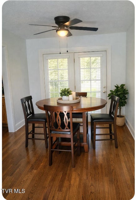 Photo #9: 529 Fulton Ave Avenue