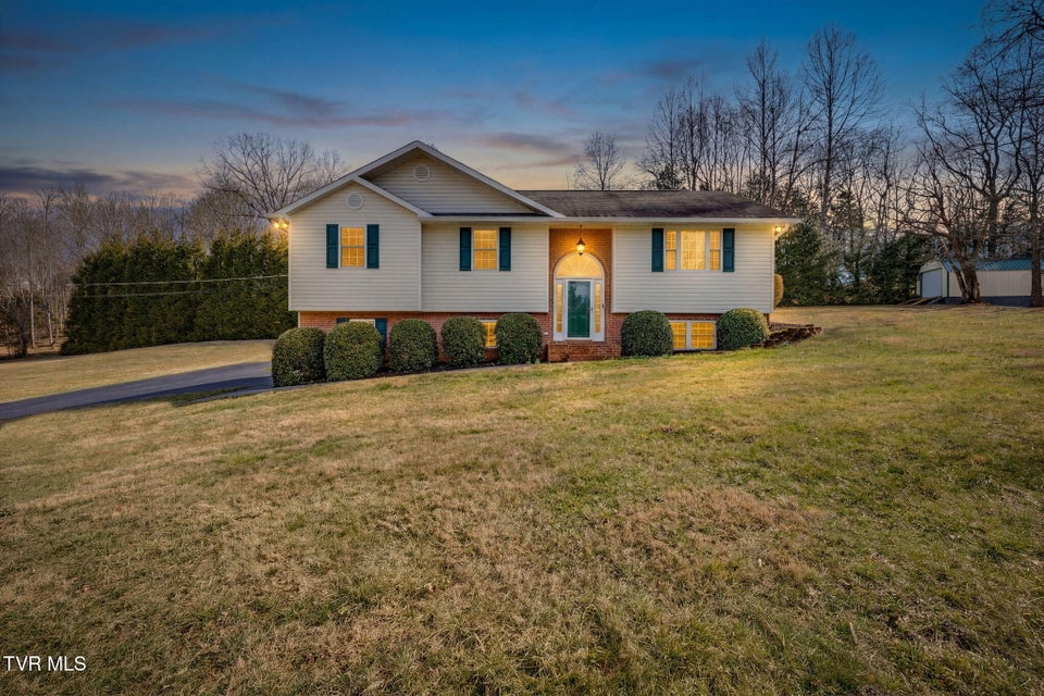 Photo #6: 117 Lancaster Road