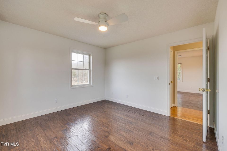 Photo #23: 117 Lancaster Road