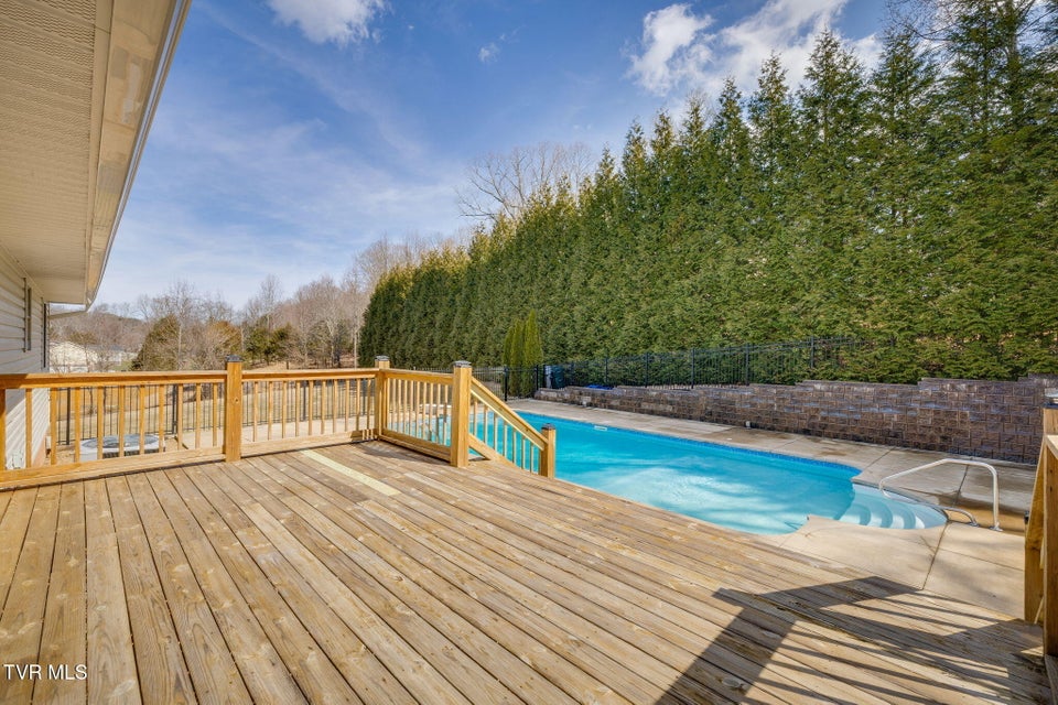 Photo #36: 117 Lancaster Road