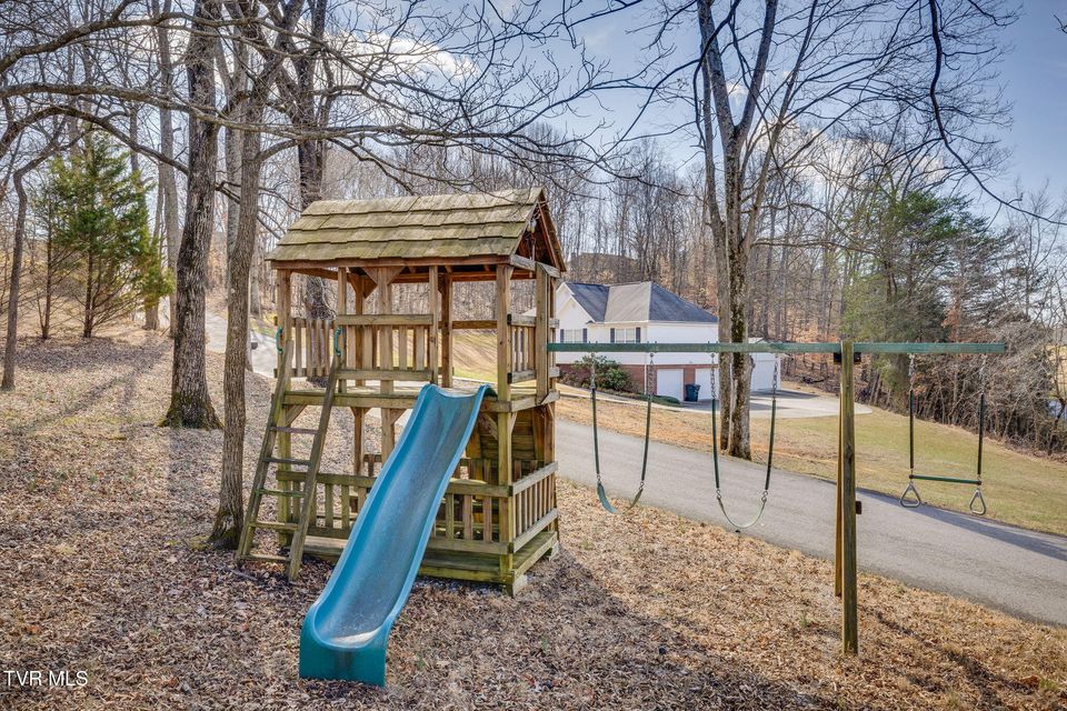 Photo #40: 117 Lancaster Road