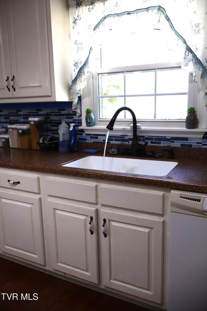 Photo #21: 188 Bryan Drive