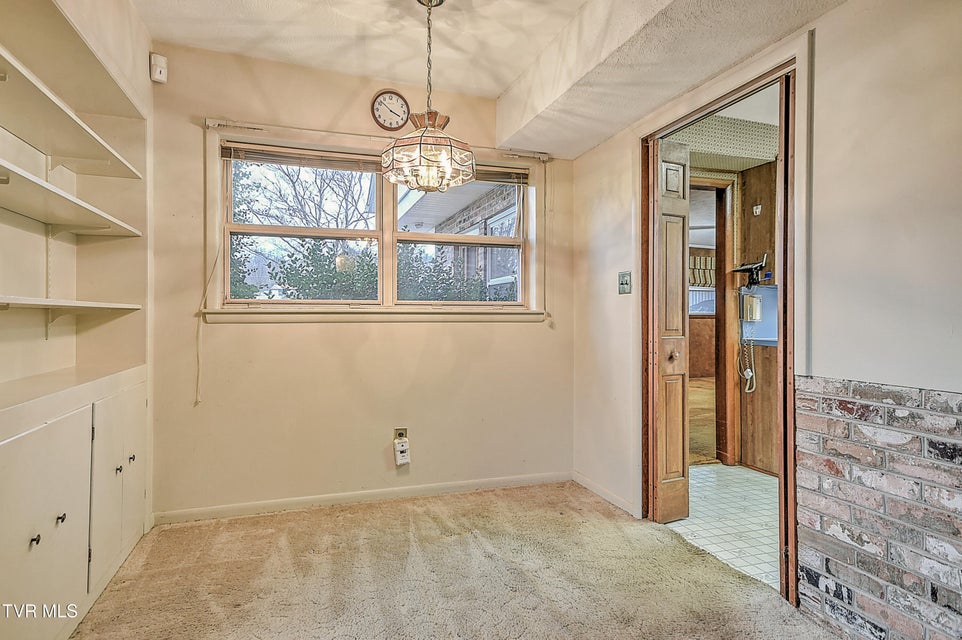 Photo #3: 210 Farmstead Lane