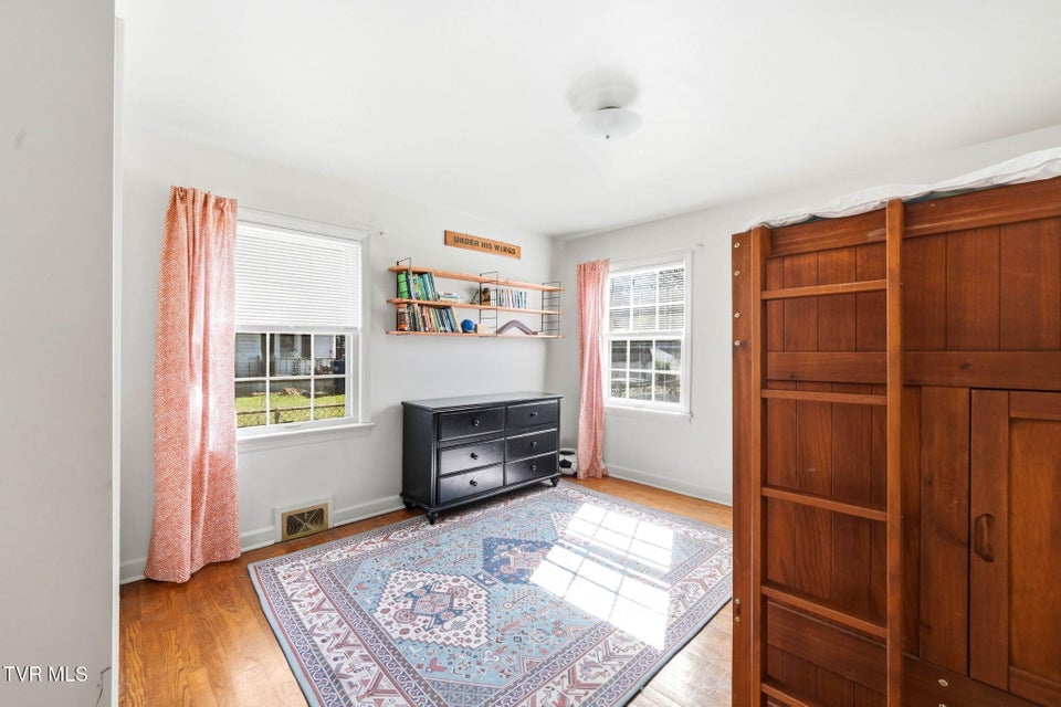 Photo #32: 213 Manville Road