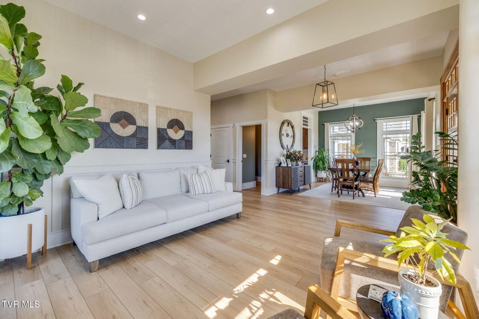 Photo #8: 2338 Edinburgh Channel Road