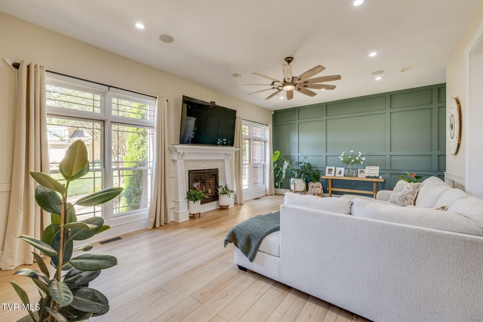 Photo #10: 2338 Edinburgh Channel Road