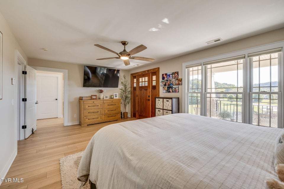 Photo #27: 2338 Edinburgh Channel Road