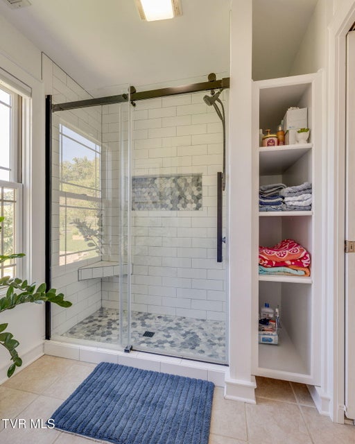 Photo #35: 2338 Edinburgh Channel Road