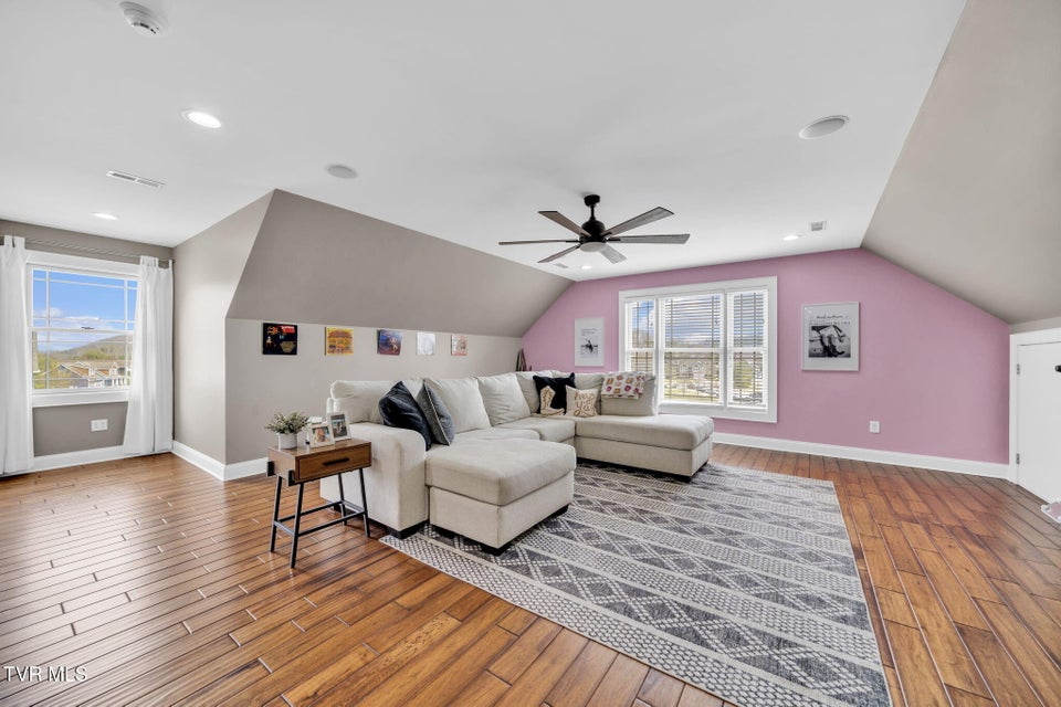 Photo #47: 2338 Edinburgh Channel Road