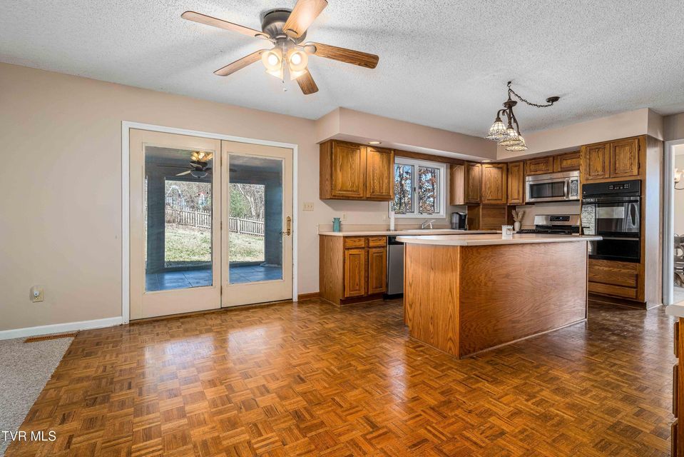 Photo #41: 3407 Bondwood Circle