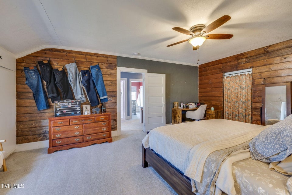 Photo #19: 319 Ohio Avenue