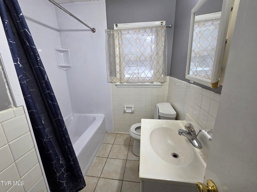 Photo #19: 1914 Oakland Avenue