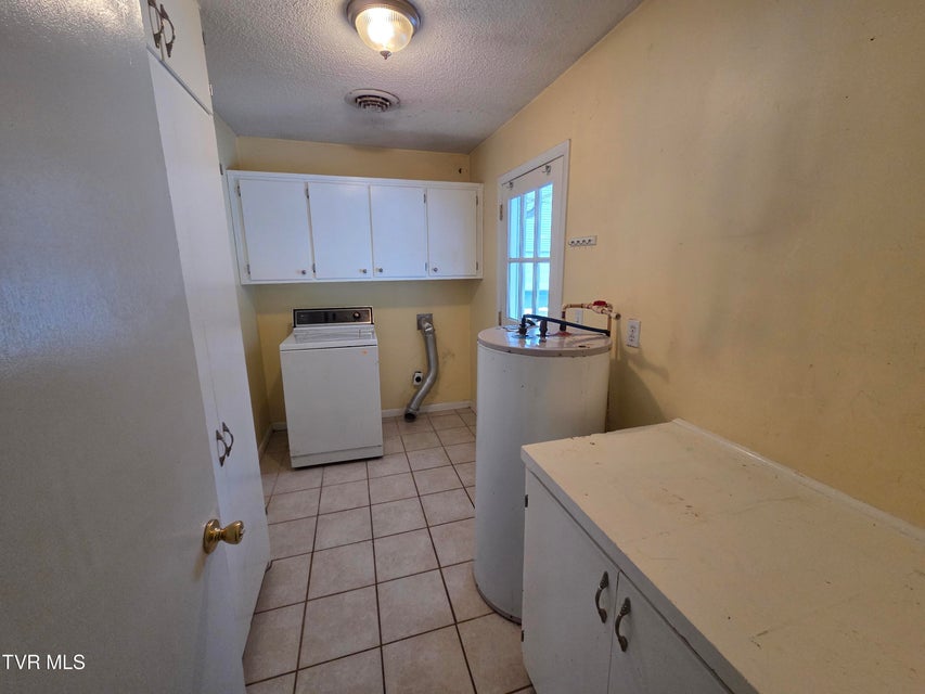 Photo #27: 1914 Oakland Avenue