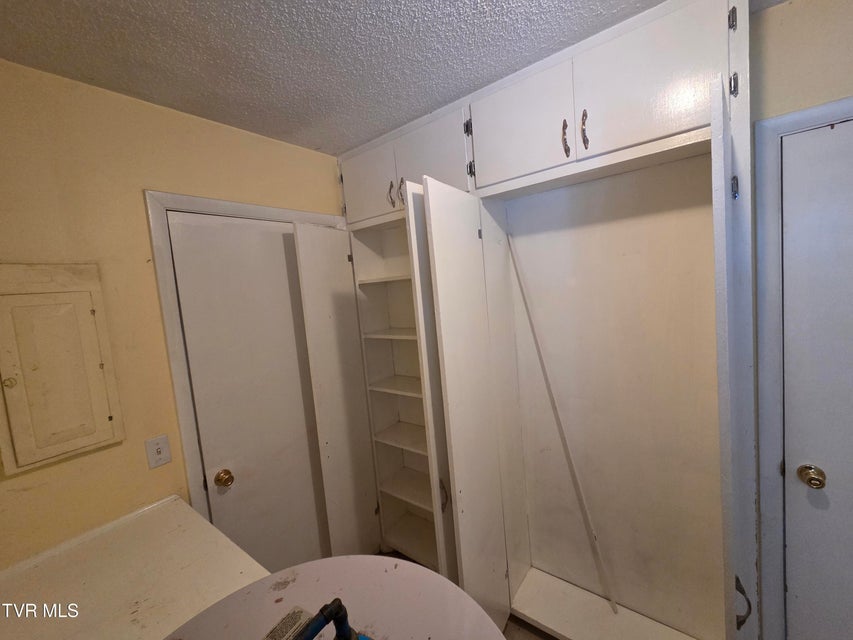 Photo #28: 1914 Oakland Avenue