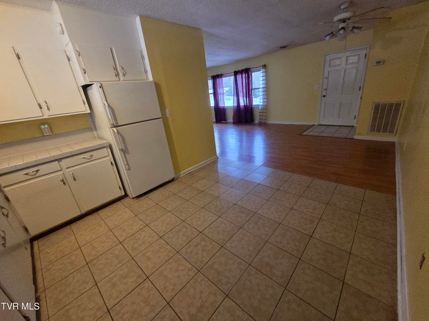 Photo #34: 1914 Oakland Avenue