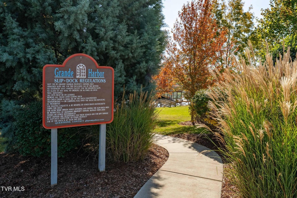 Photo #26: 109 Lookout Court