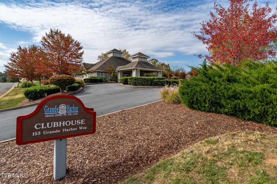 Photo #35: 109 Lookout Court