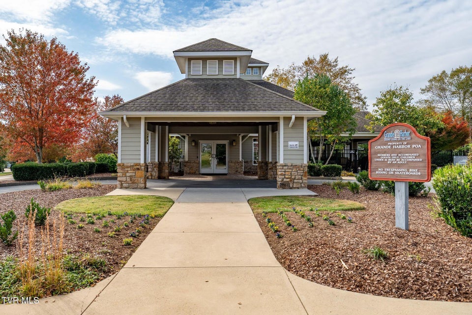 Photo #37: 109 Lookout Court