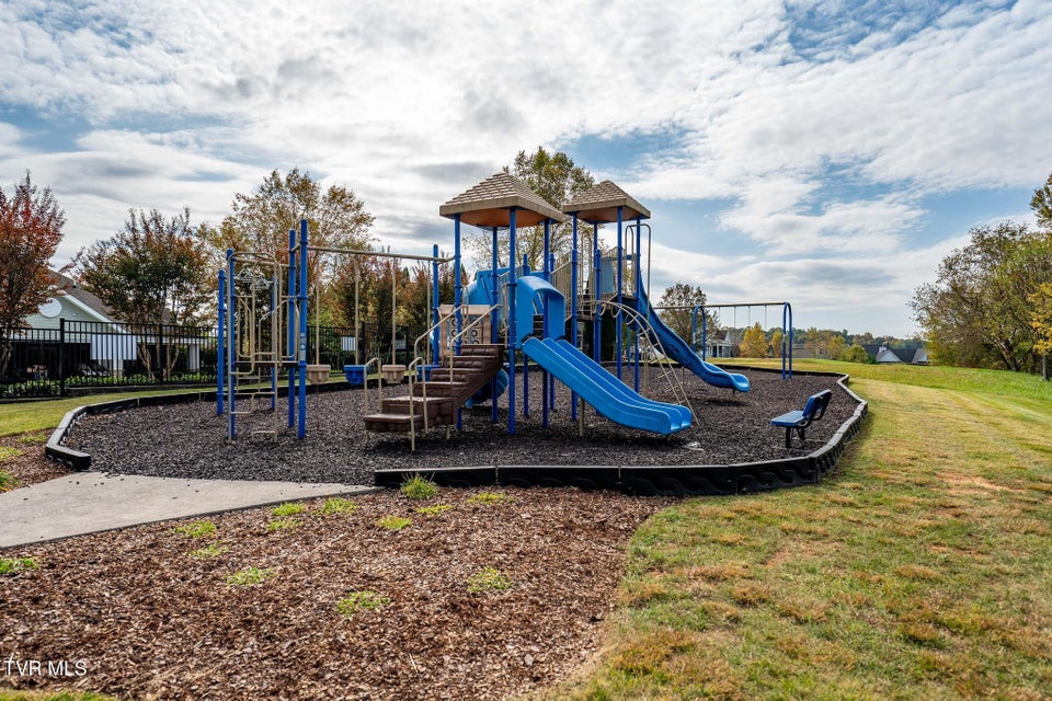 Photo #42: 109 Lookout Court