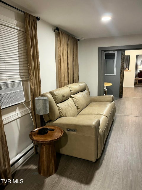 Photo #21: 1133 Cherry Street