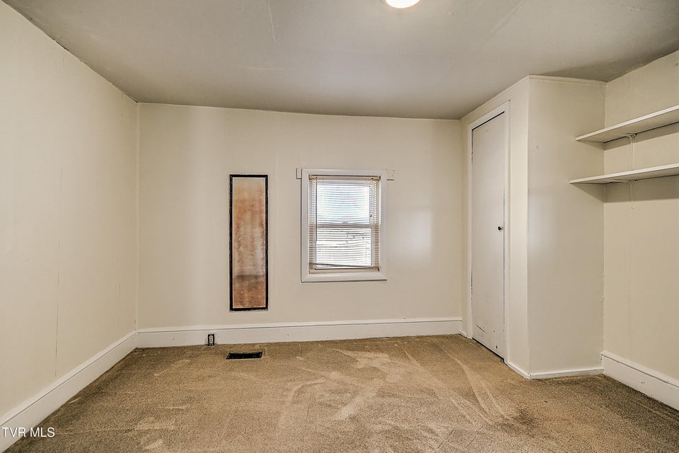 Photo #25: 634 Cherokee Drive