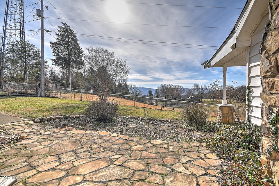 Photo #37: 634 Cherokee Drive