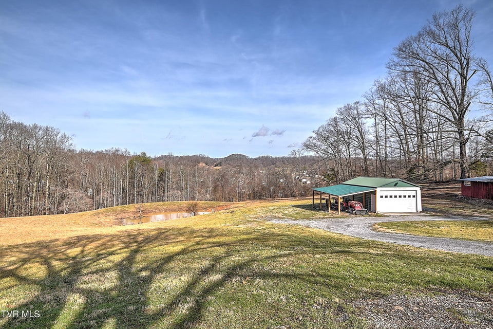 Photo #47: 634 Cherokee Drive