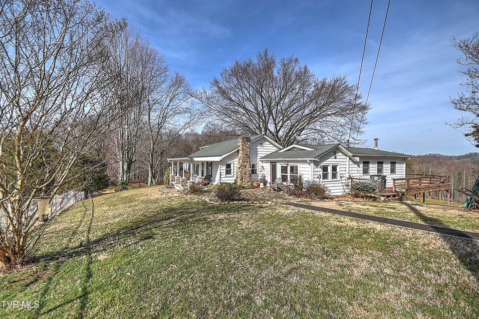 Photo #51: 634 Cherokee Drive