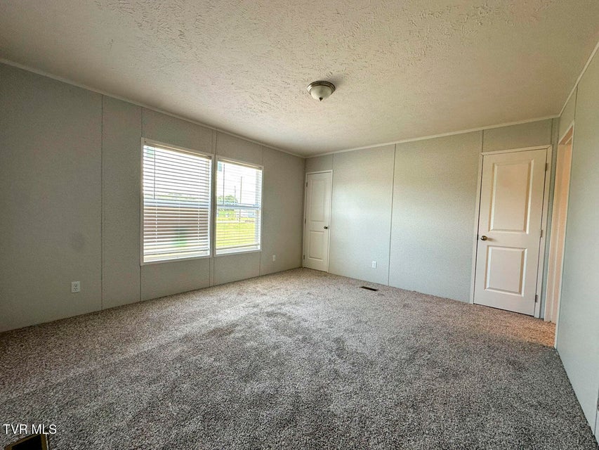 Photo #20: 1515 River Path Path