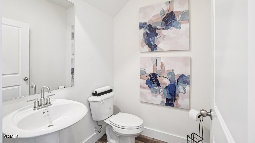 Photo #10: 1150 Wenna Way 