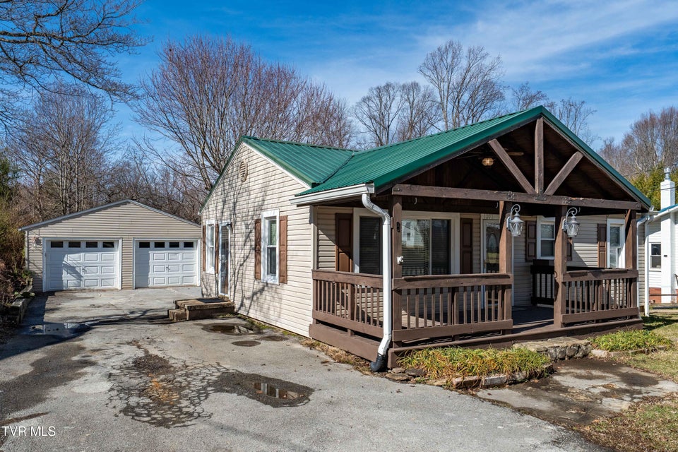 Photo #5: 1203 Barton Street