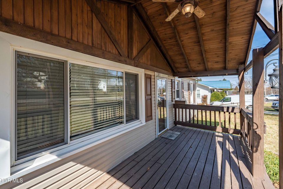 Photo #8: 1203 Barton Street