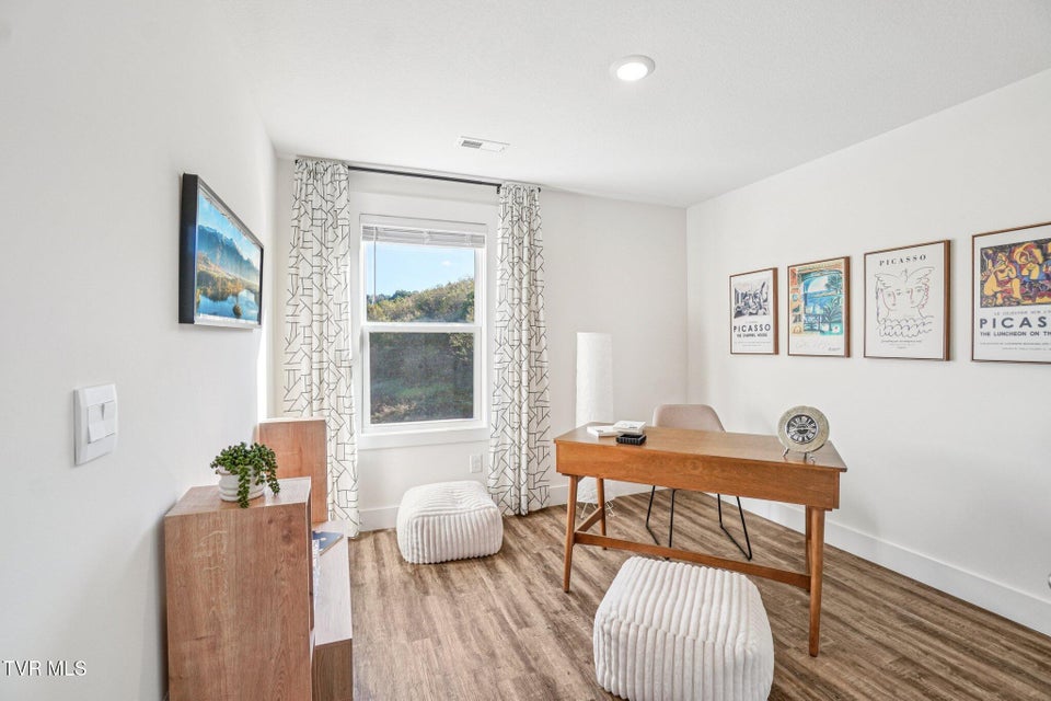 Photo #17: 1154 Wenna Way 