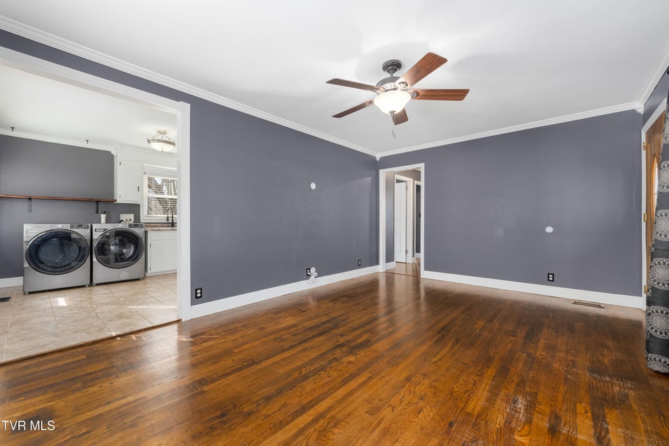 Photo #27: 1203 Barton Street