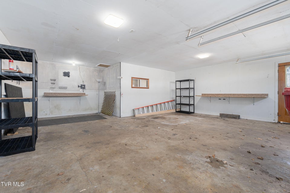 Photo #41: 1203 Barton Street