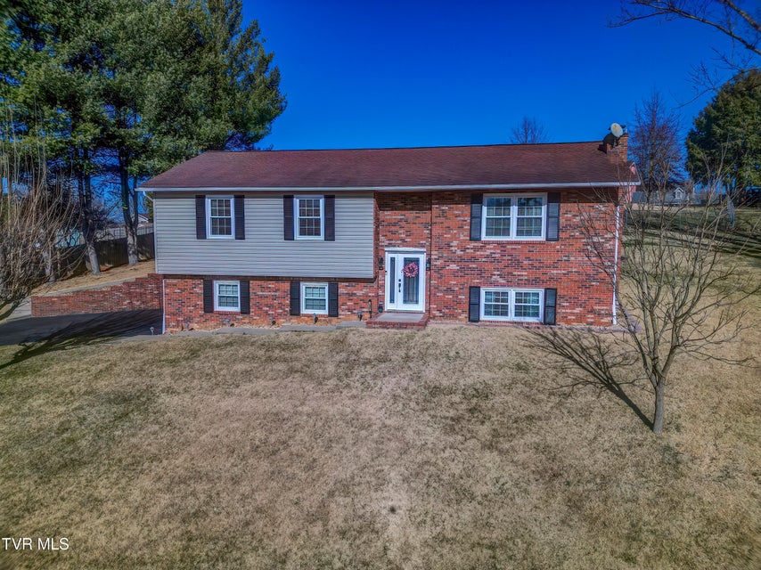 Photo #2: 192 Patriot Circle